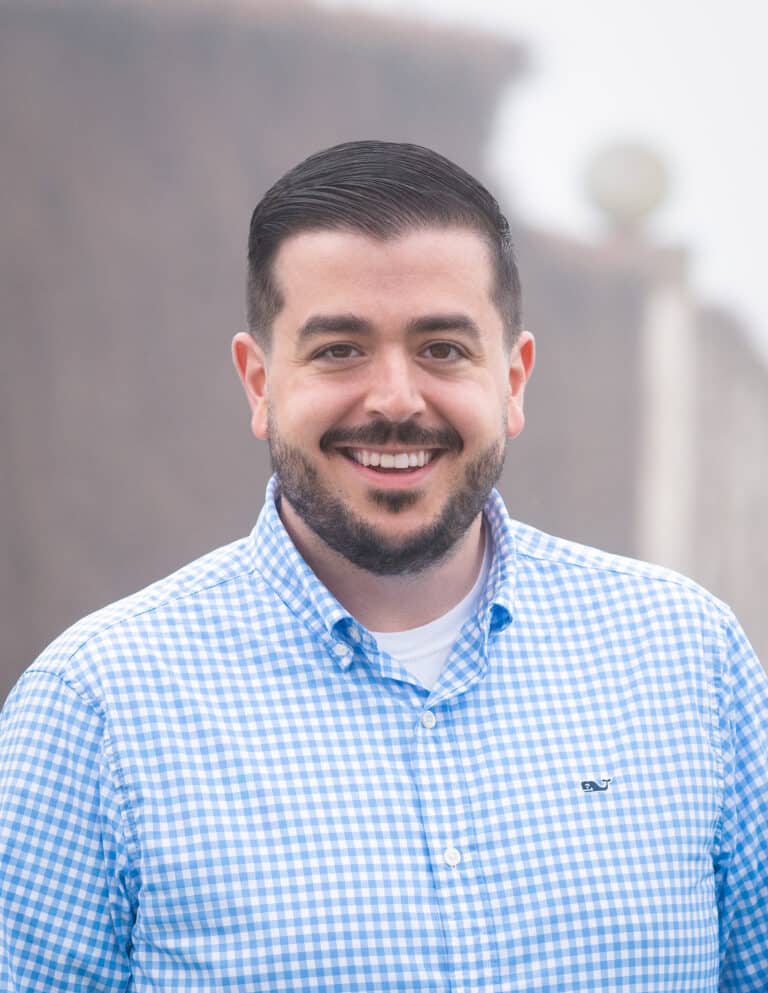 Tom Bazzano smiles in his headshot